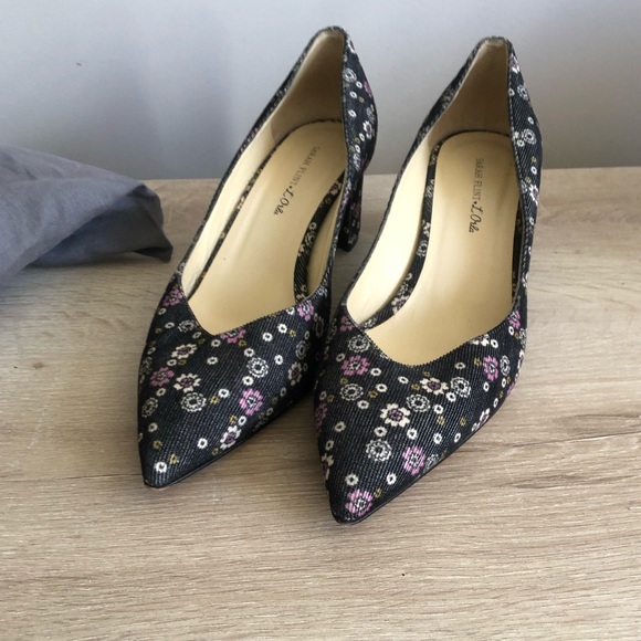 Beautiful Sarah Flint heels! Worn once with original dust bag
